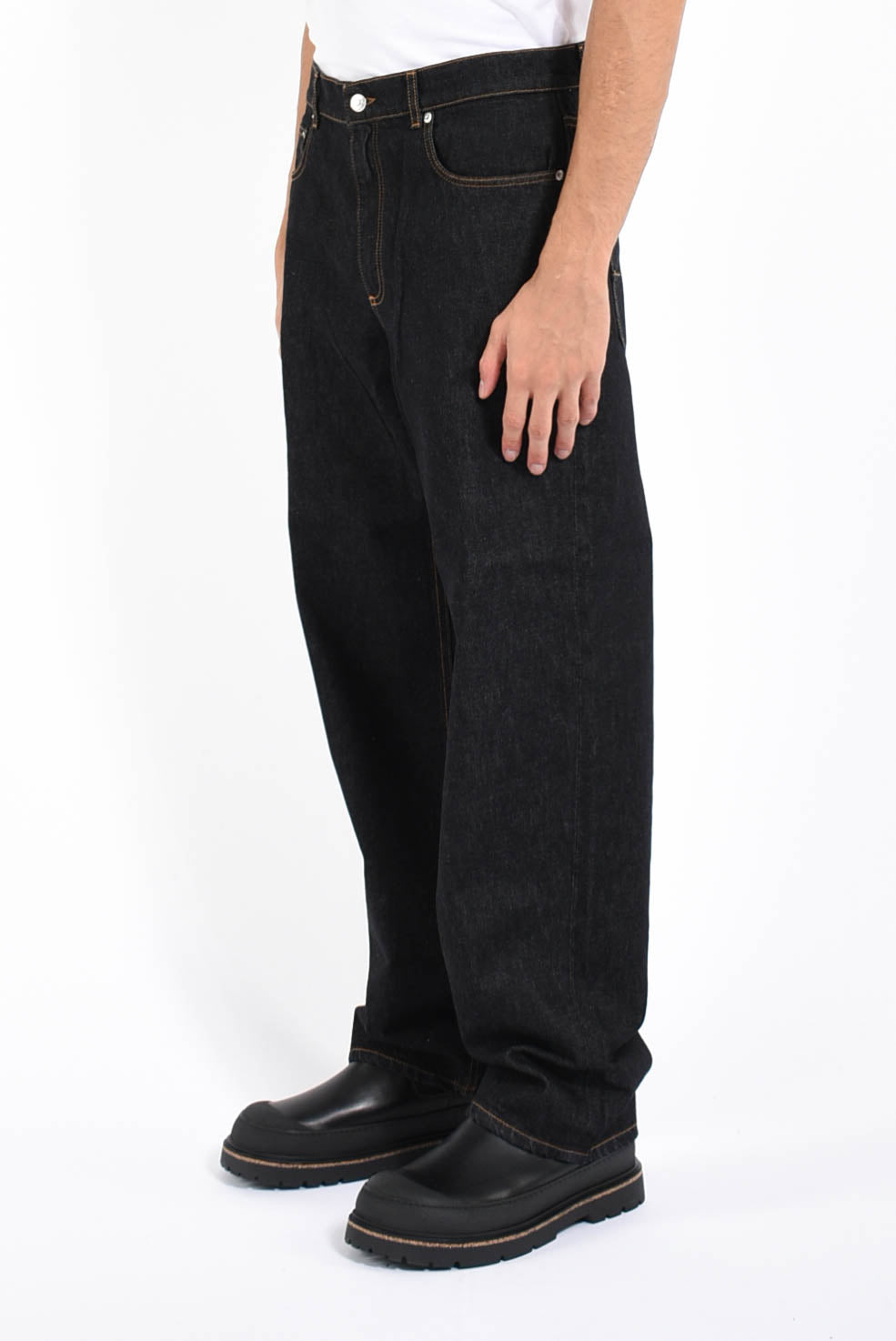 jeans loose fit