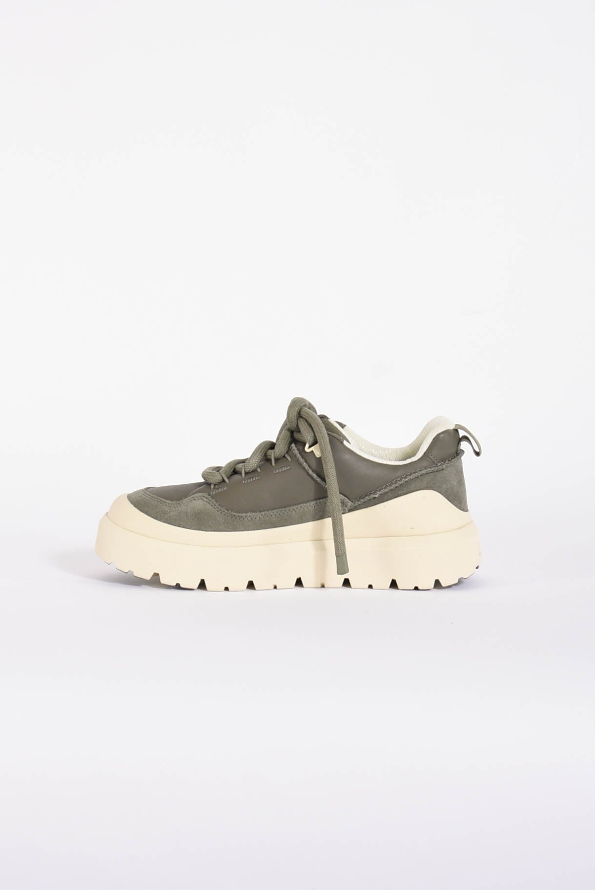 sneakers heritage utility