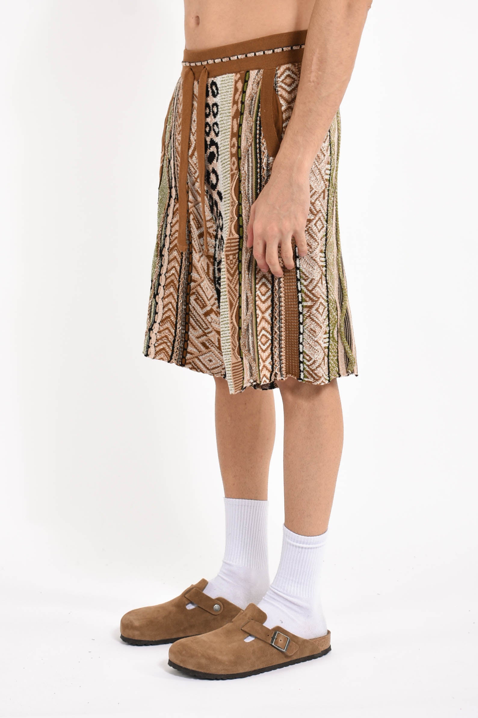 bermuda jacquard