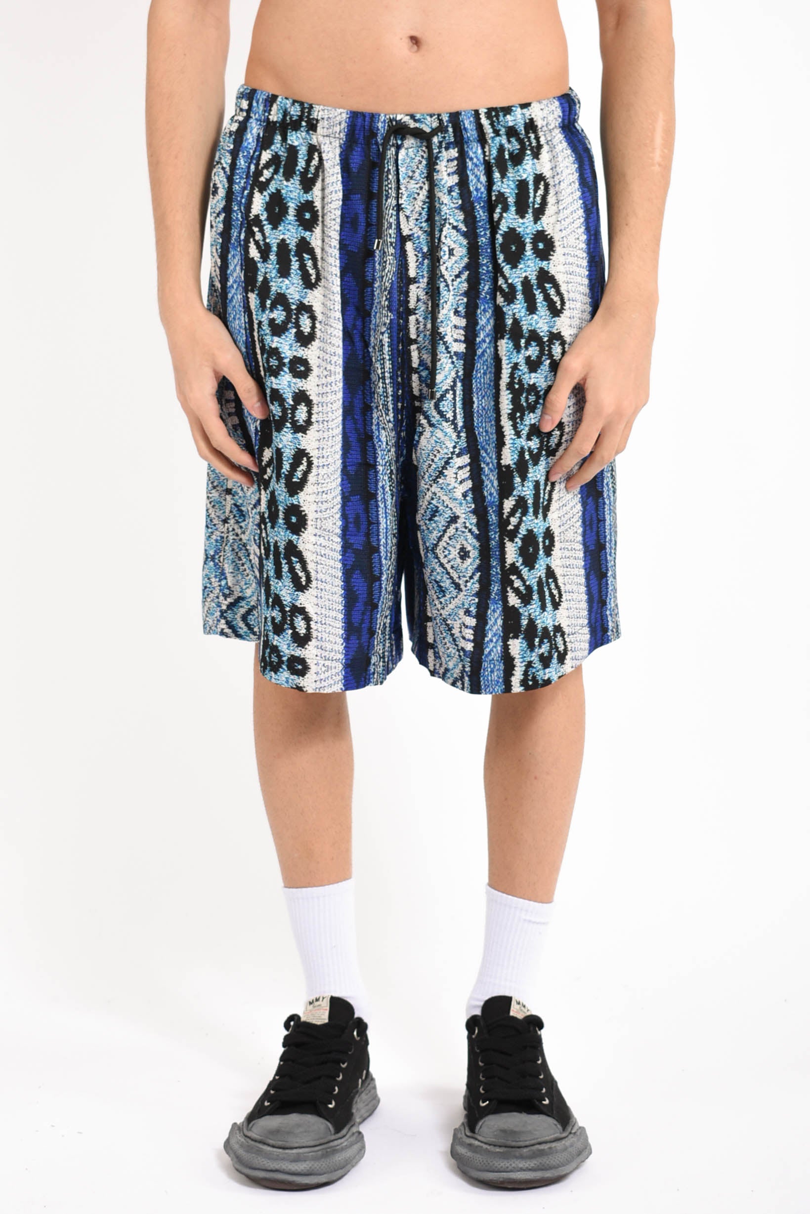 bermuda jacquard