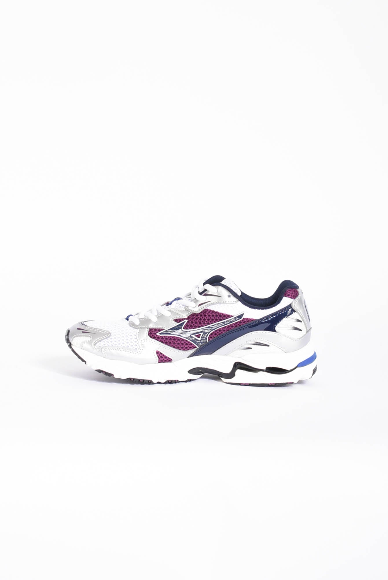 Sneakers wave rider 10