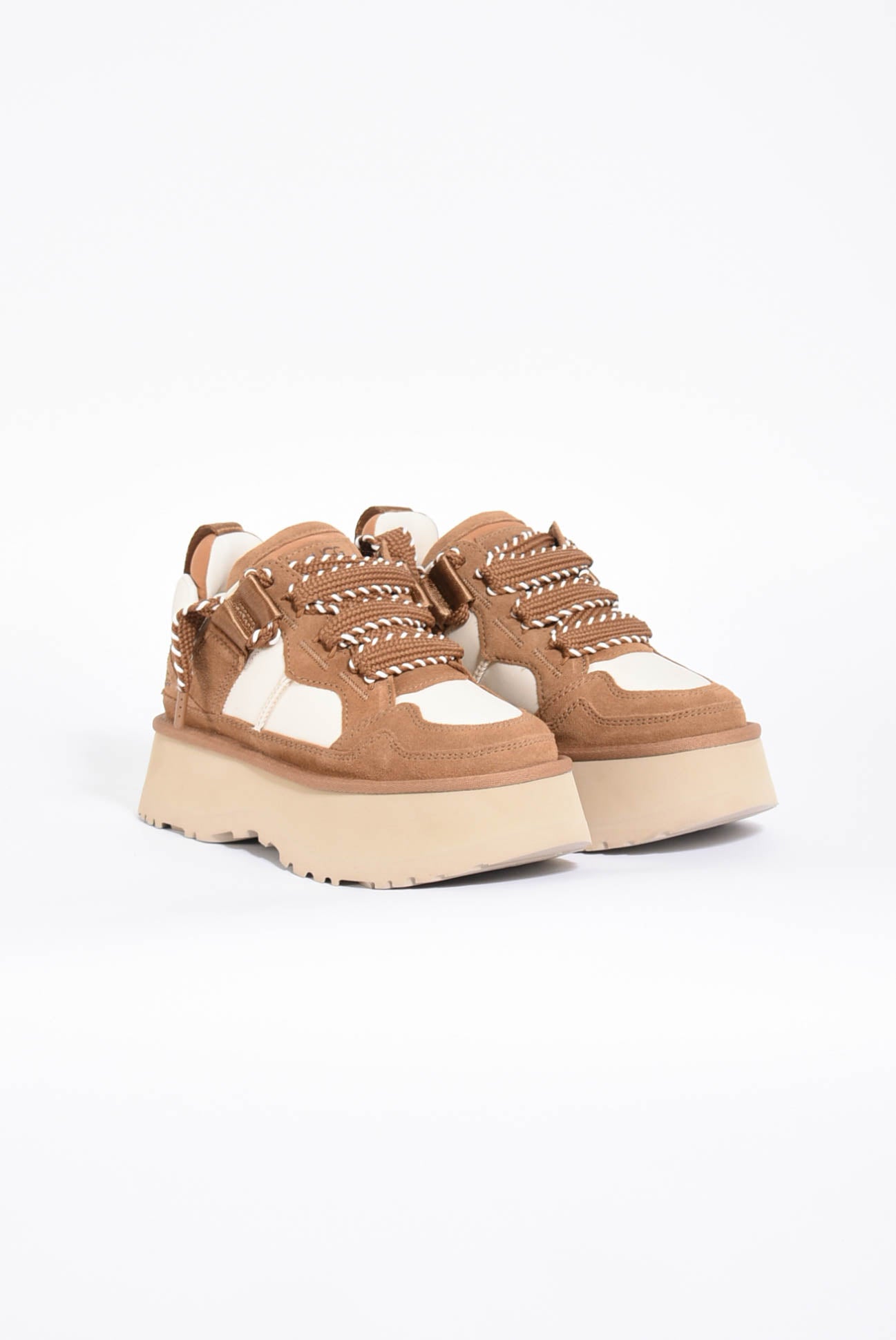 sneakers w astromel