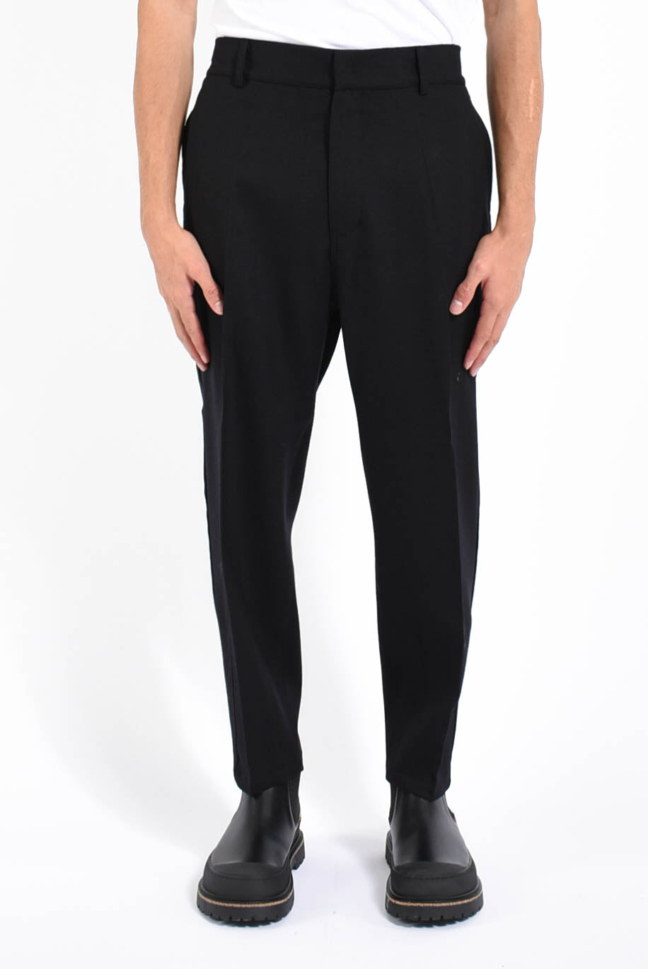 pantaloni in lana