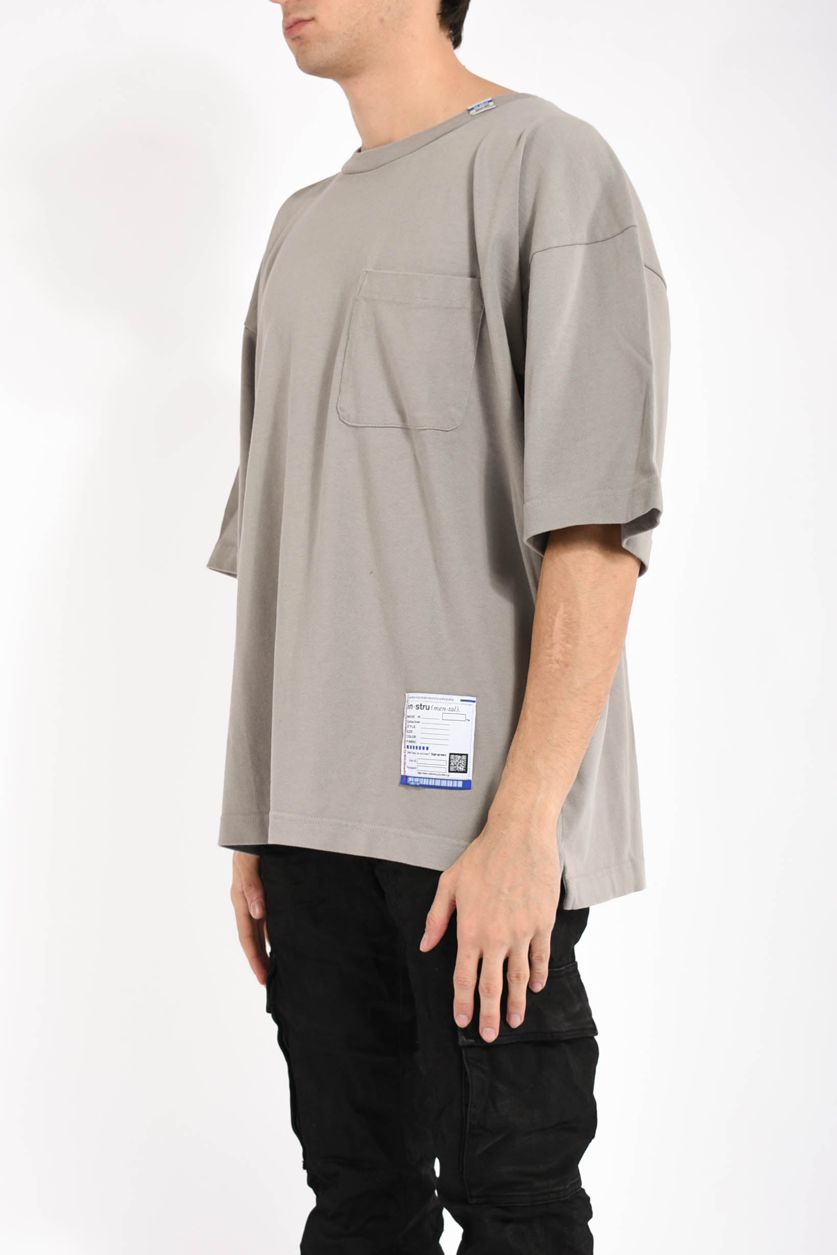 t-shirt pocket