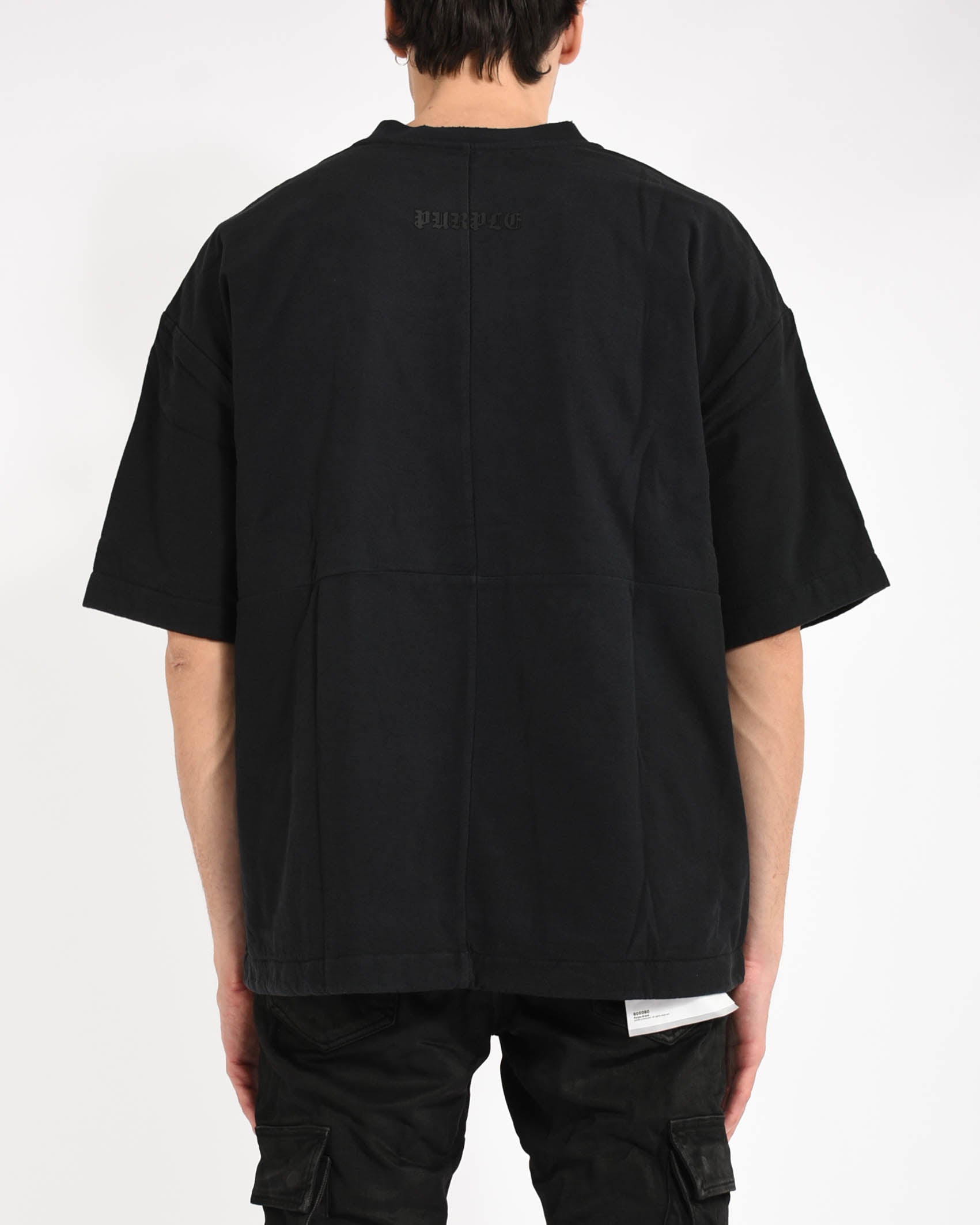 t-shirt dust