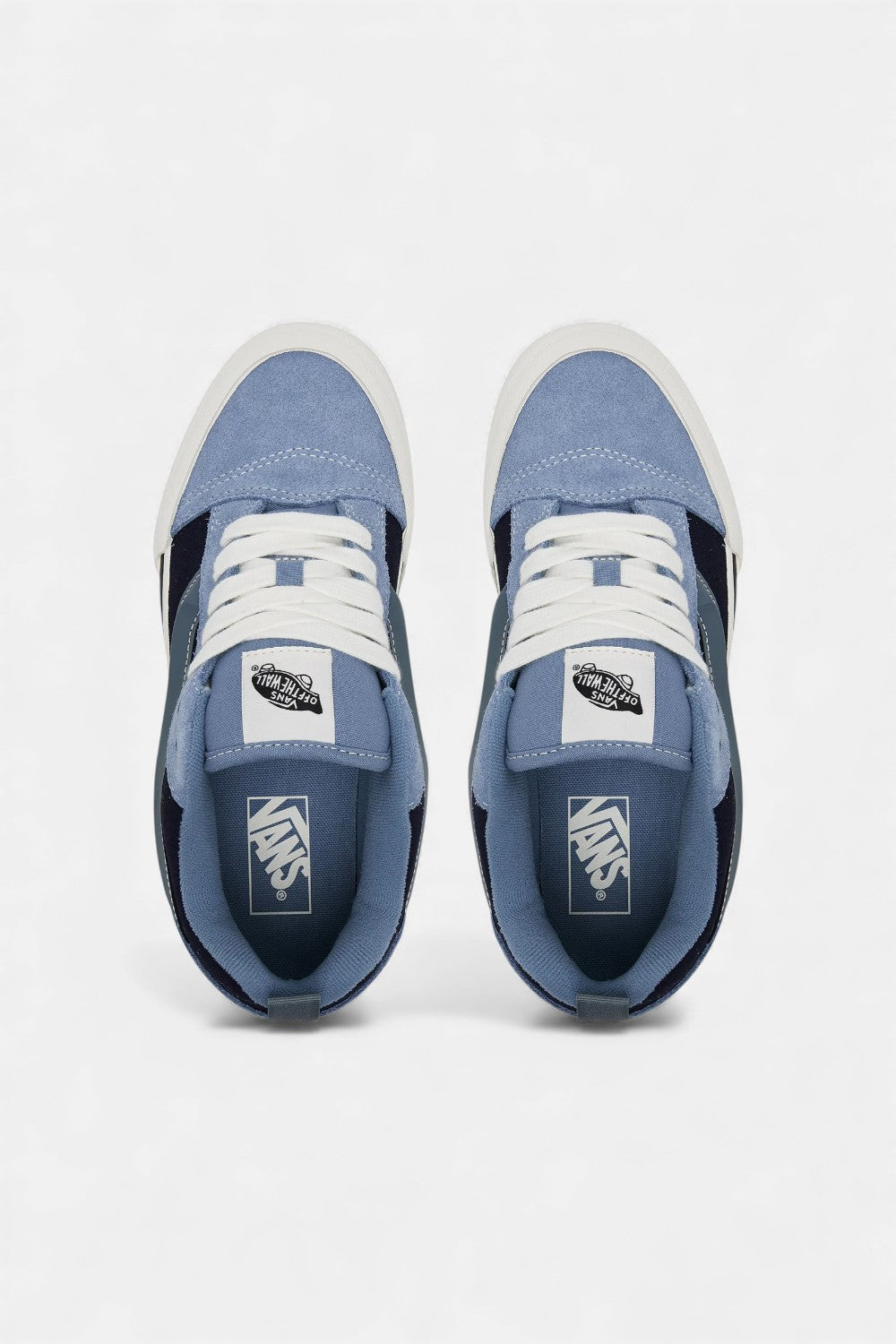 Sneakers KNU SKOOL